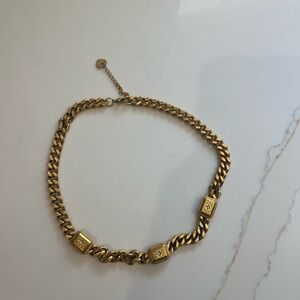 Elegant Gold Chain Necklace